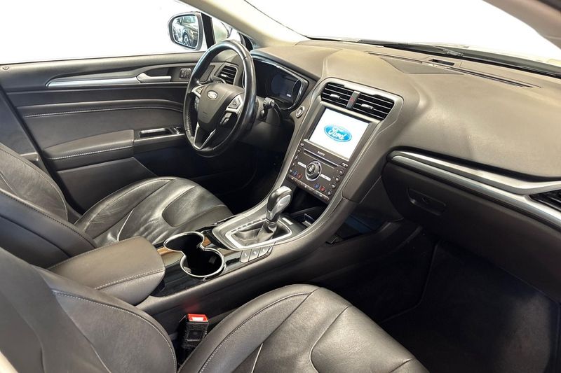Ford Mondeo bild 21