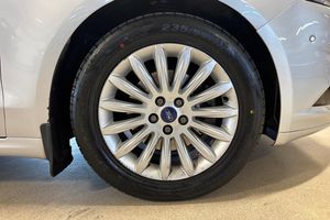 Ford Mondeo bild 4