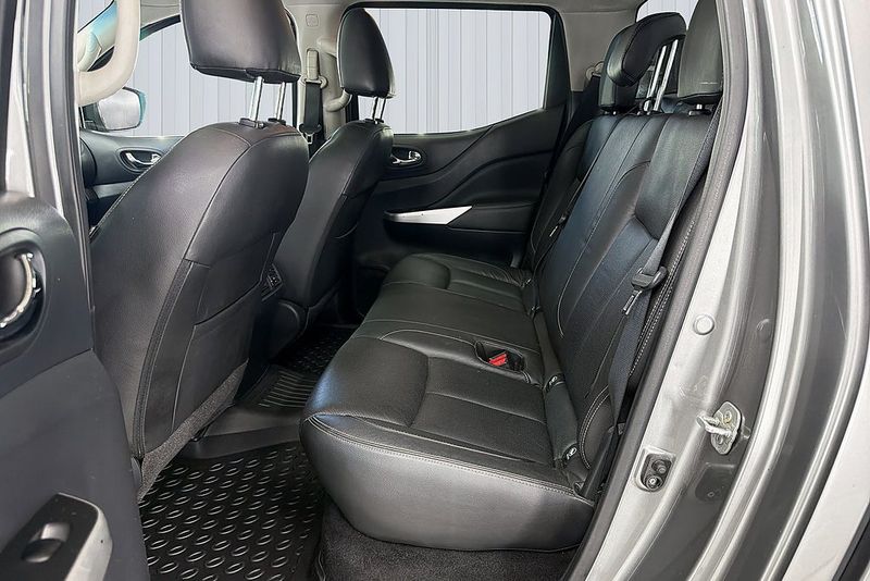 Nissan Navara bild 8