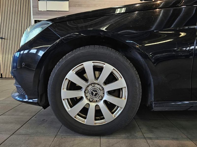 Mercedes E220 bild 21