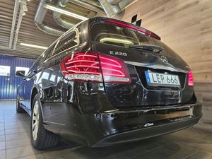Mercedes E220 bild 20