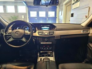 Mercedes E220 bild 10