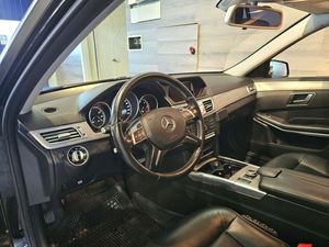 Mercedes E220 bild 4