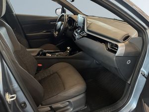 Toyota C-HR bild 10
