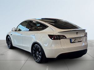 Tesla Model Y bild 5