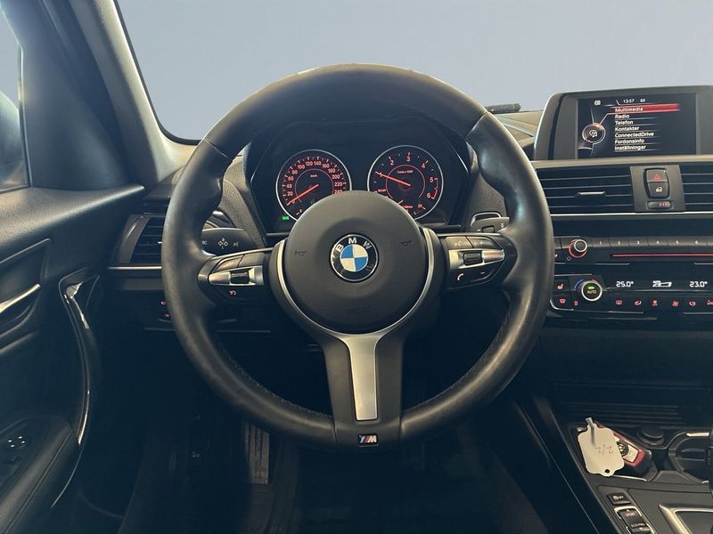 BMW 116 bild 9