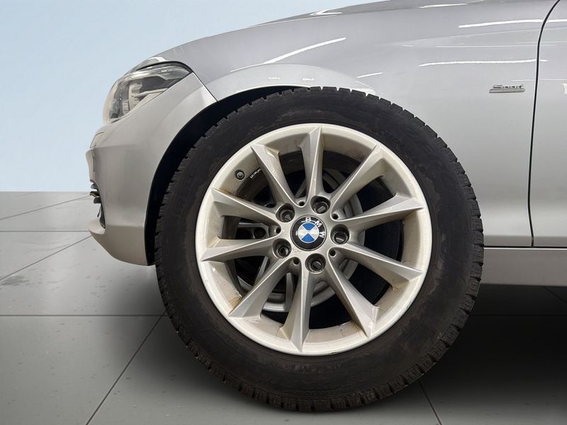 BMW 116 bild 14