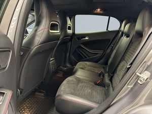 Mercedes GLA220 bild 13