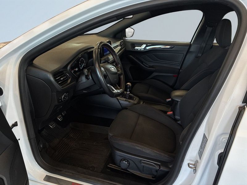 Ford Focus bild 7