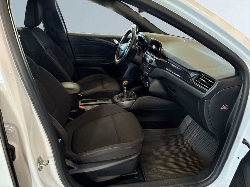 Ford Focus bild 10
