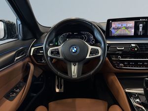 BMW 530 bild 9