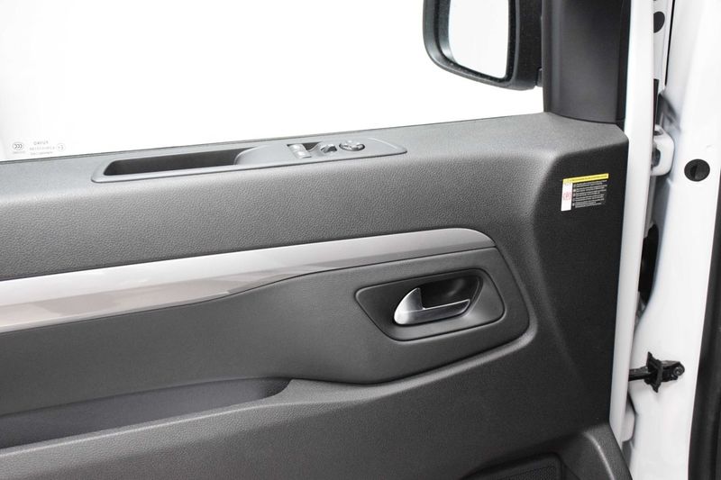 Opel Vivaro bild 8