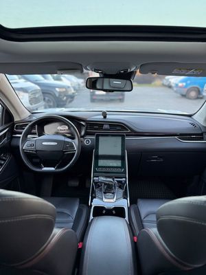 Maxus Euniq 6 bild 8
