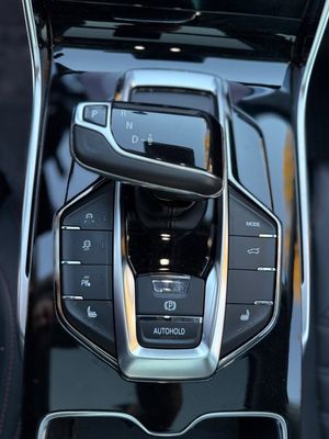 Maxus Euniq 6 bild 11