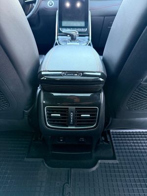 Maxus Euniq 6 bild 9