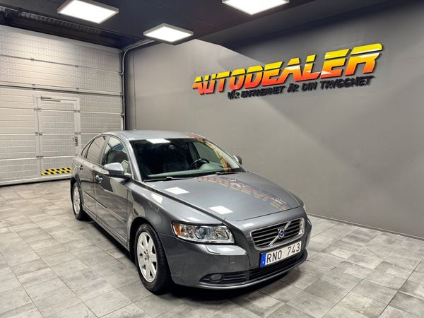 Volvo S40 2.0D Automat Momentum (136hk) - 2010