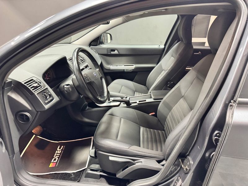 Volvo S40 bild 7