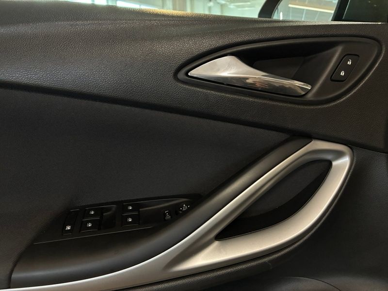 Opel Astra bild 10
