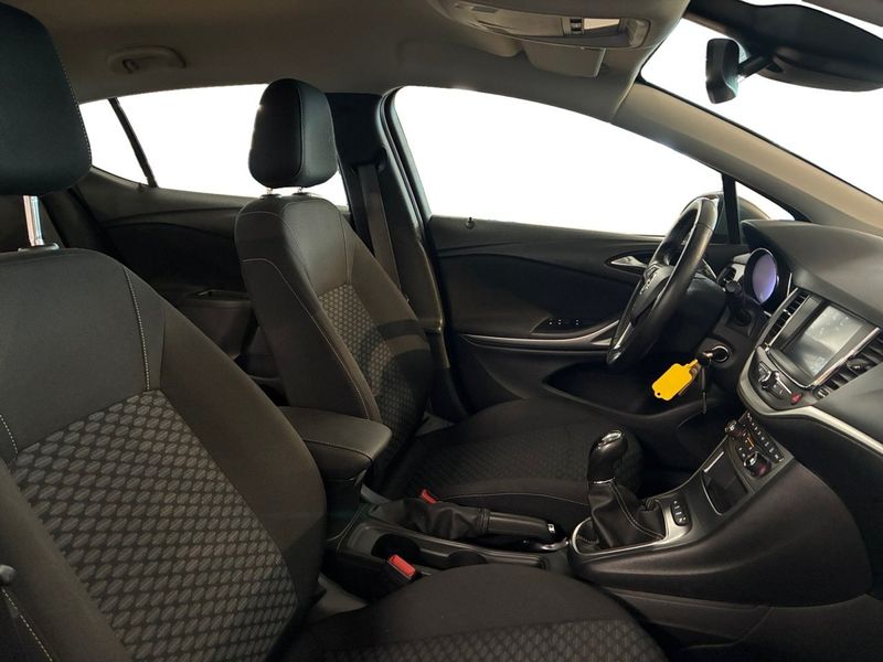 Opel Astra bild 15