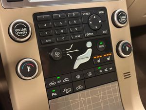 Volvo XC70 bild 9