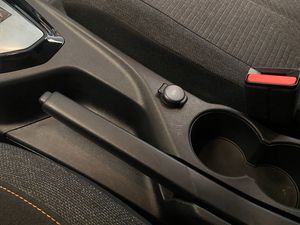 Peugeot 208 bild 34