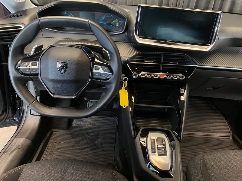 Peugeot 208 bild 29