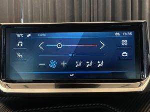 Peugeot 208 bild 15