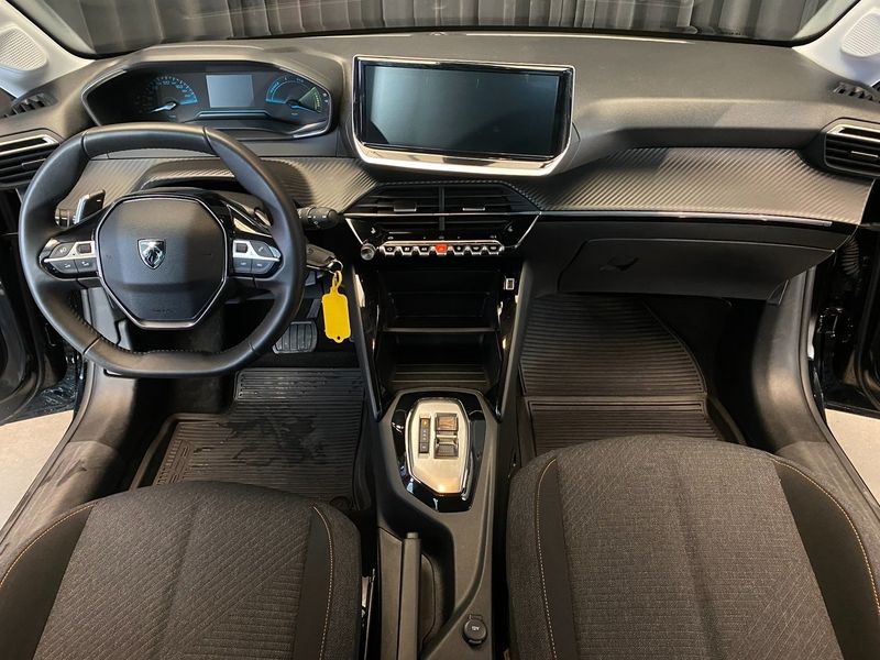 Peugeot 208 bild 6