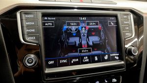 Volkswagen Passat bild 18