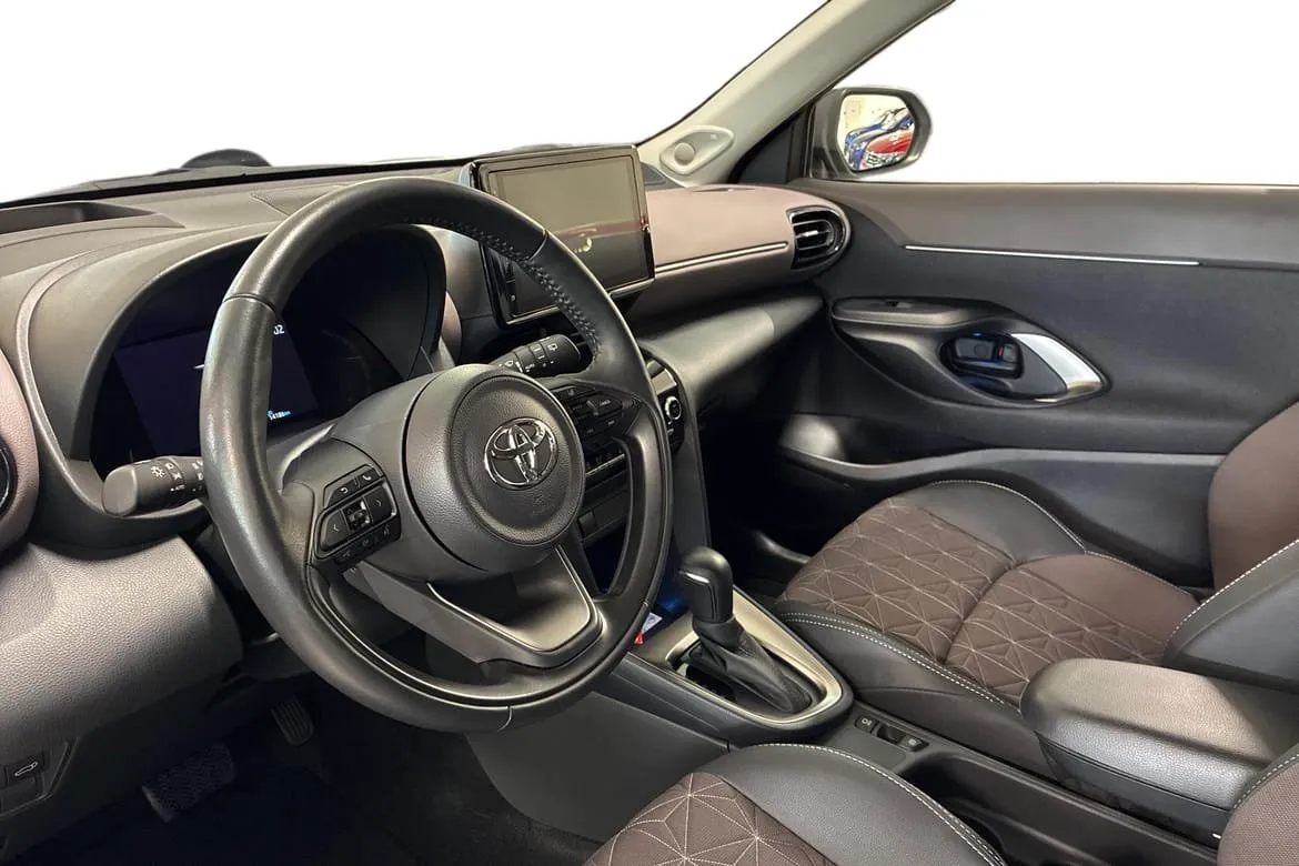 Toyota Yaris Cross bild 11