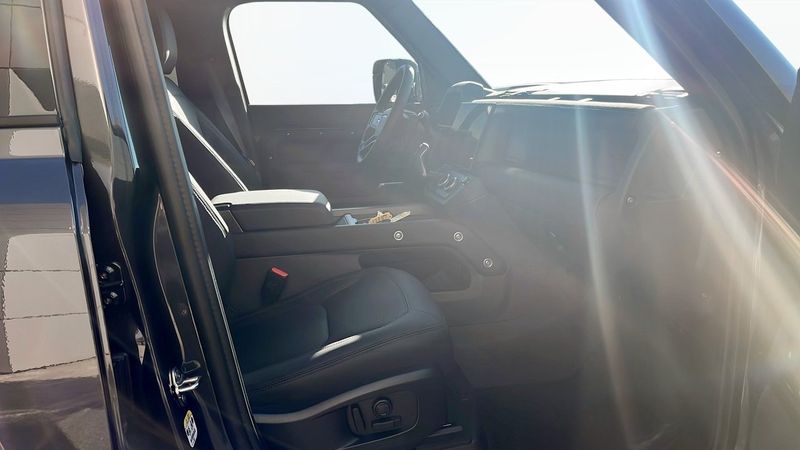 Land Rover Defender bild 3