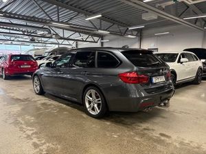 BMW 320 bild 3