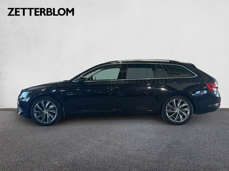 Skoda Superb bild 2