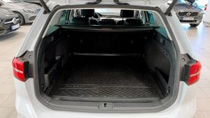 Volkswagen Passat bild 11