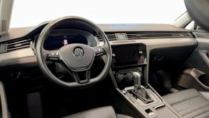 Volkswagen Passat bild 13
