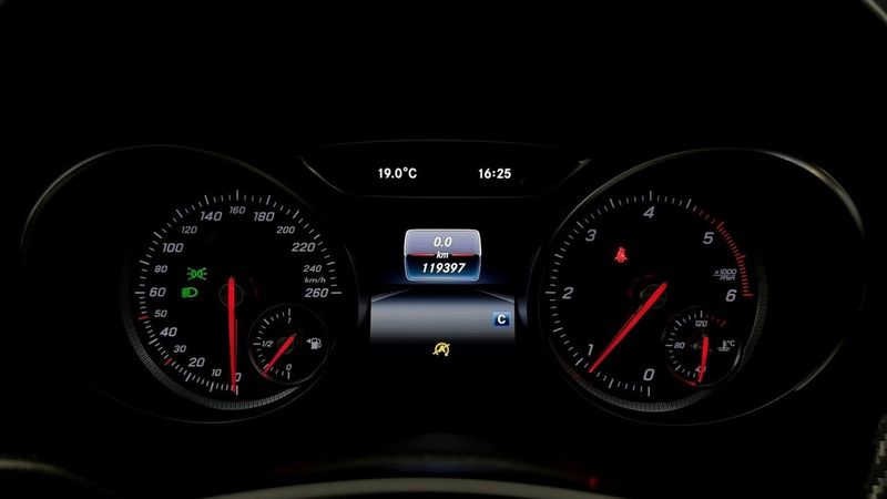 Mercedes A180 bild 16