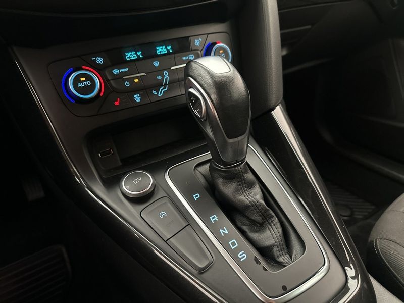 Ford Focus bild 16