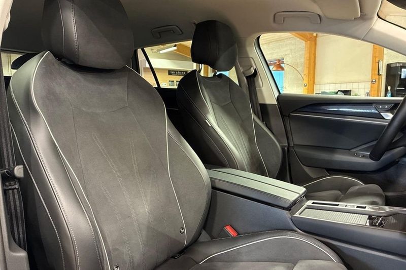 Volkswagen Passat bild 22