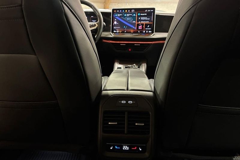 Volkswagen Passat bild 16