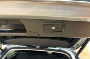 Volkswagen Passat bild 18