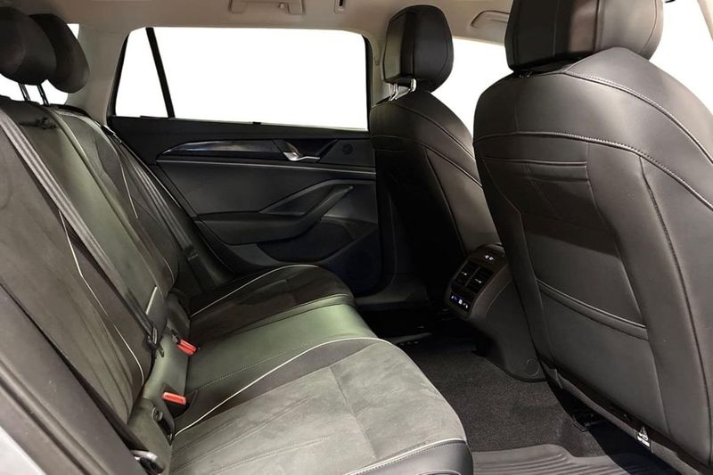 Volkswagen Passat bild 7