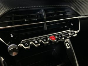 Peugeot 208 bild 13