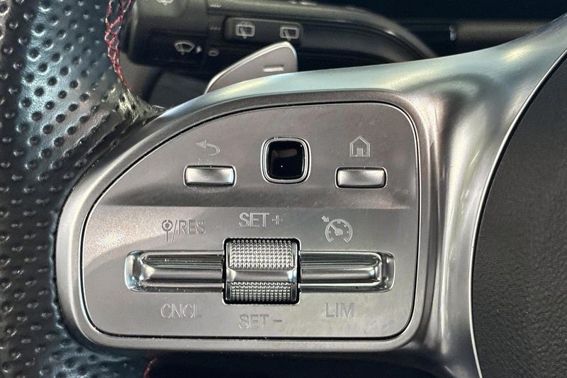 Mercedes GLA200 bild 5