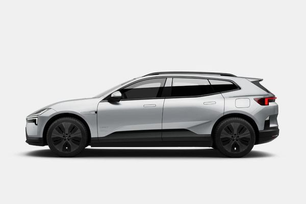 Polestar 4 SUV Rear Business Edition Pilot - 2027