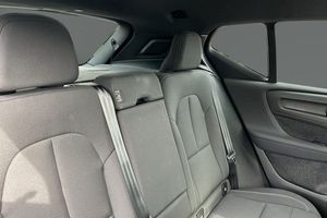 Volvo EX40 bild 12