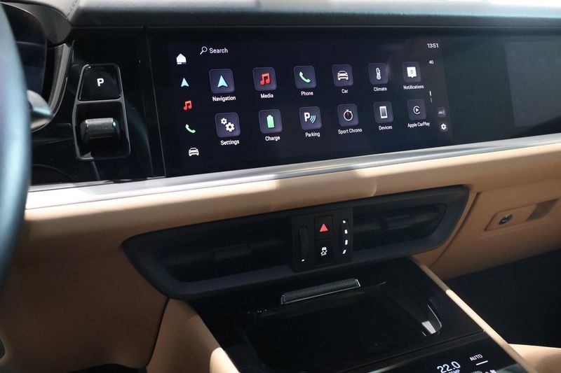Porsche Cayenne bild 17