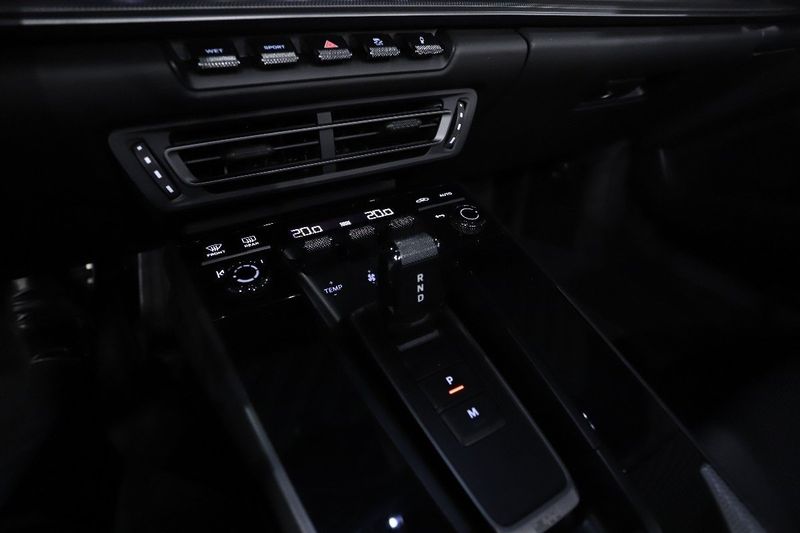 Porsche 992 bild 16