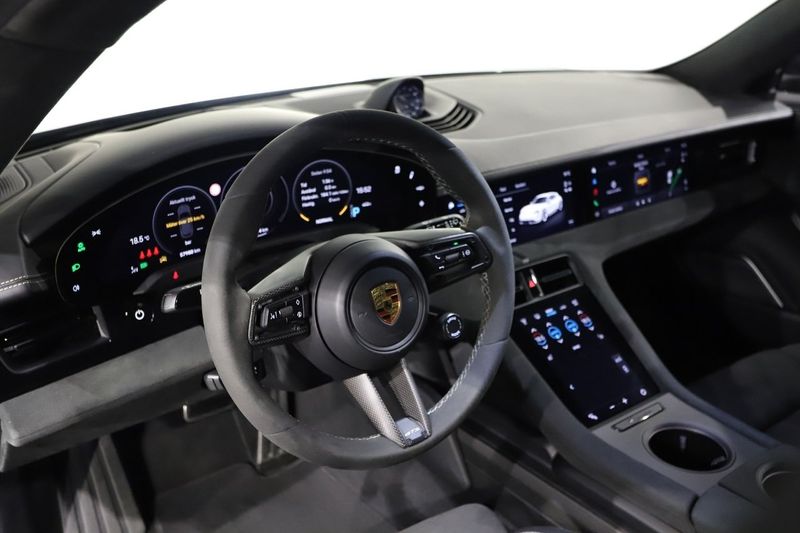Porsche Taycan bild 11