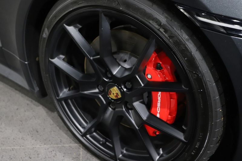 Porsche Taycan bild 9