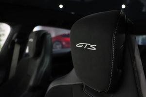 Porsche Taycan bild 14